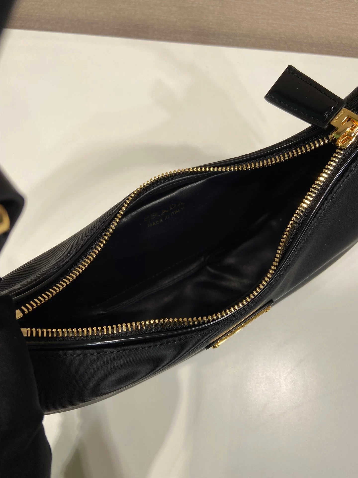 4aa8d17e1159134b1b6111a66ee038c