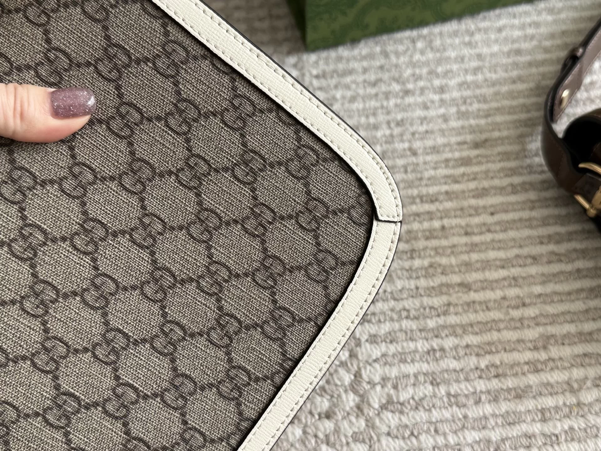 387d80670129817ad3ad831778f98d9